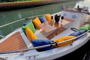 4 hours Private Boat Tour to Murano, Burano with local real guide - Meeting on Fondamente Nove and Getting On the Boat