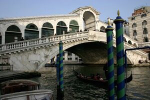 Best of Venice Private Tour: St. Mark's Doge Palace Gondola Ride - St. Mark’s Basilica Entry: Priority Access Plus ID and Clothing Rules