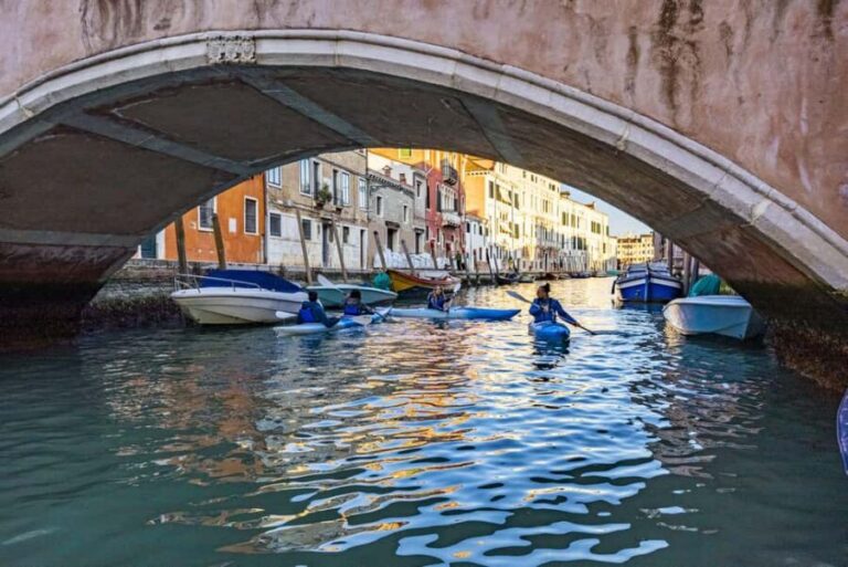 Cultural Kayak Tour: Discovering the City’s Canals - The route: Cannareggio or Castello, and canal Venice beyond the main lanes