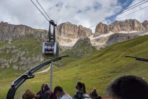 Dolomites Full-Day Tour from Lake Garda - Coach timing and what “10 hours” really feels like