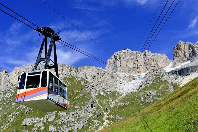 Dolomites Full-Day Tour from Lake Garda - The morning break: Moena or Cavalese, plus a hot chocolate stop