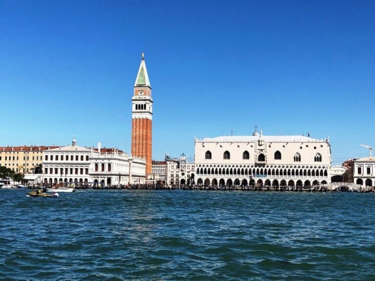 From Jesolo: Day Trip to Murano, Burano, and Torcello - Murano Glass: What You Actually Do (and Why It’s Worth Your Time)