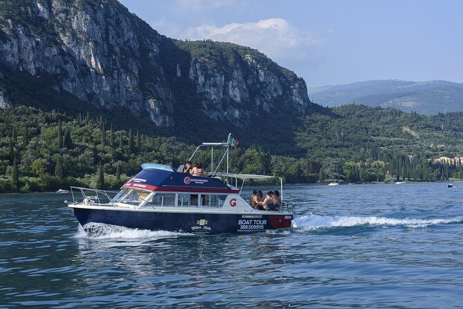 From Peschiera: Cruise on the southern coast to Sirmione - A simple route that actually feels like a plan
