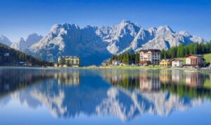 From Venice: Dolomites, Lake Misurina, and Cortina Day Trip - Cortina d’Ampezzo: high-end alpine walking time