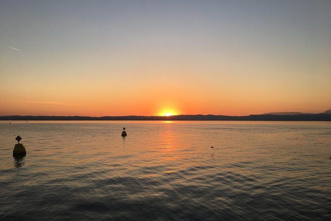 Lake Garda Sunset Cruise from Sirmione with Prosecco - What Happens During the Ride: Prosecco, Fresh Fruit, and a Real Host