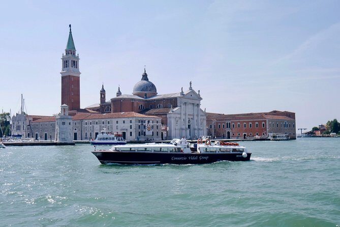 Morning Venice Lagoon Cruise: Murano and Burano Islands - Murano glass demo: what you should expect (and how to shop without regret)