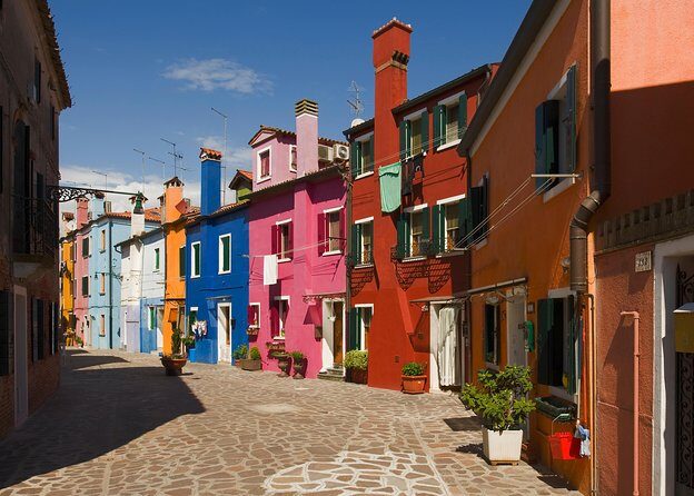 Murano, Burano and Torcello Half-Day Sightseeing Tour - Murano, Burano, Torcello: a smart sampler of the Venetian Lagoon