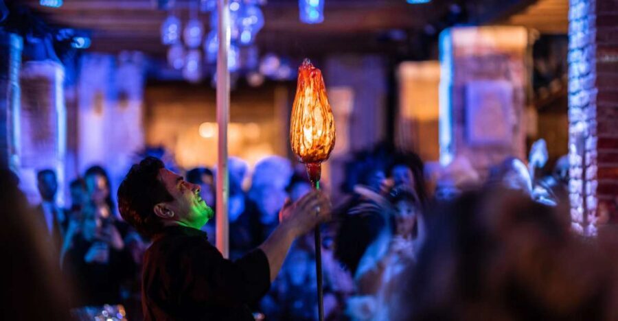 Murano: Glass Blowing Demonstration with Optional Drinks - The setting: medieval vibes in a Santa Chiara complex linked to the XIIth century