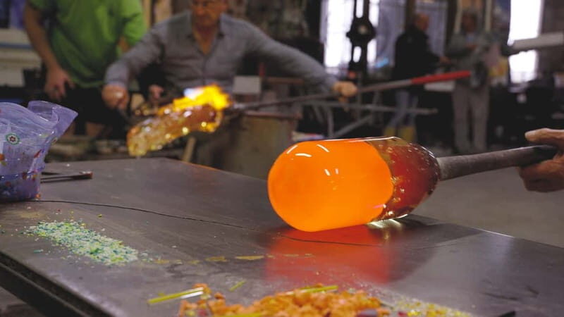 Murano: Glass Blowing Experience at Gino Mazzuccato Factory - Your turn with the blow pipe: what hands-on really means here