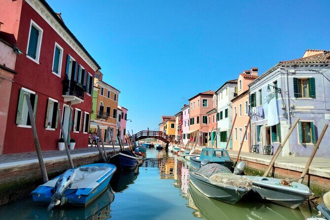 Private Excursion by Typical Venetian Motorboat to Murano, Burano and Torcello - Private motorboat and the 4-hour reality check