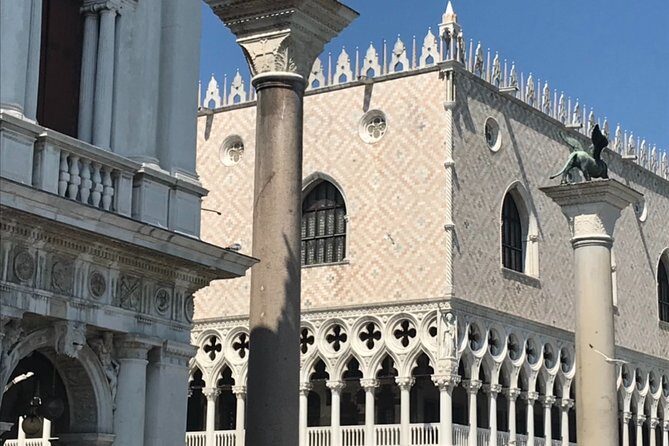 Private Tour of St Mark's Basilica and Doge's Palace - Where you meet and how the 2-hour flow works