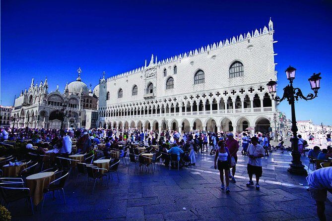 Skip the Line: Doge's Palace Guided Tour in Venice - What Priority Entry Actually Changes for Your Time