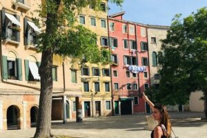Small-Group Walking Tour of the Jewish Ghetto in Venice - Stop-by-stop: from Campo San Geremia into the ghetto