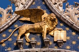 St Mark's Basilica and Doge's Palace Priority Entry Ticket - St Mark’s Basilica: Golden Mosaics, Byzantine Forms, and the Rules That Matter