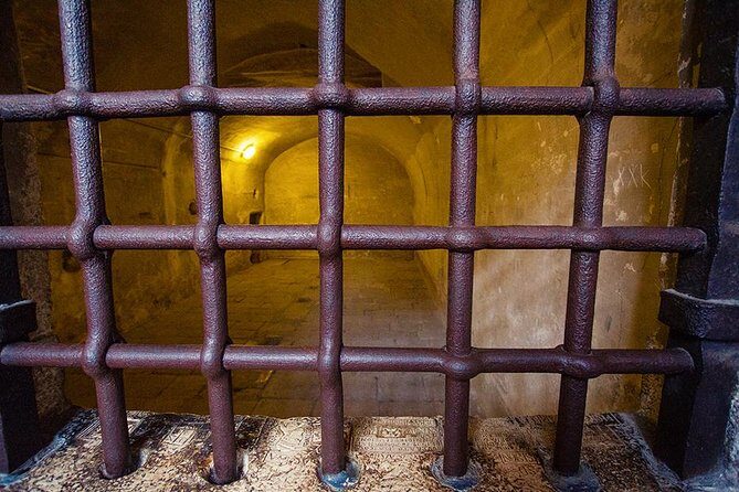 St Mark's Basilica & Doge's Palace with Secret Passages Access - Guides and the storytelling style that makes it click