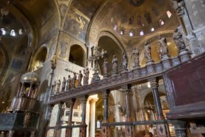 St. Mark's Cathedral Priority Guided Tour & History Gallery - Getting in smoothly: your no-mistakes checklist