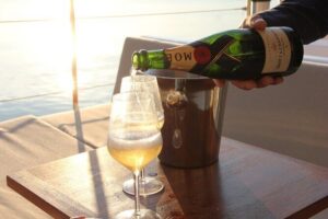 Sunset Jazz Catamaran Cruise with Aperitivo and Live Saxophone - The Hilton Stucky Turn, San Giorgio Maggiore, and the “Oh wow” Moment