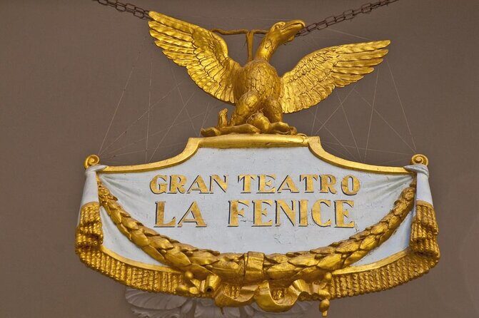 Teatro La Fenice Tour in Venice - Campo San Luca meet-up: how to avoid the first headache
