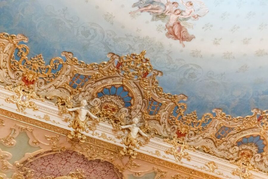 The Majestic Teatro La Fenice: Guided Tour in Venice - Opera history, told with titles you can actually remember