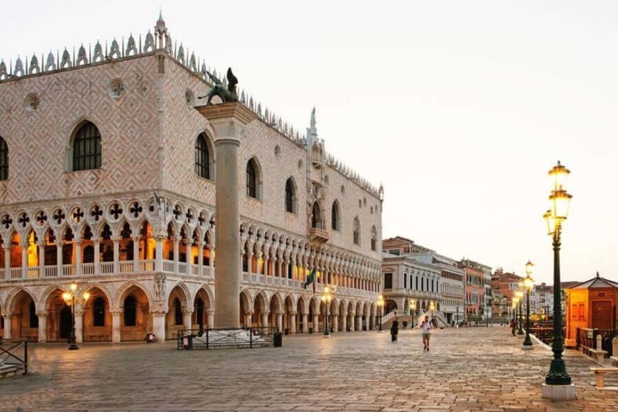 Venetian Lagoon Tour: Visit Murano, Burano and Torcello - Who this lagoon tour is best for