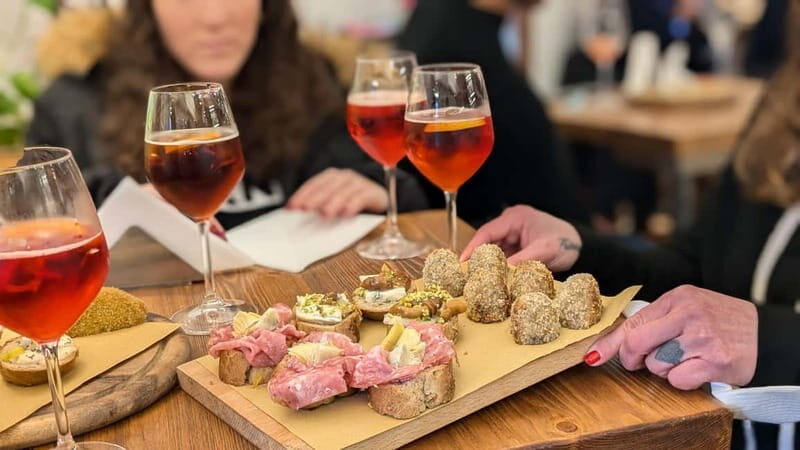 Venice: Cicchetti, Spritz, and Wine Tour in Ghetto Ebraico - Stop 8 to Stop 9: dessert timing, and what to watch for