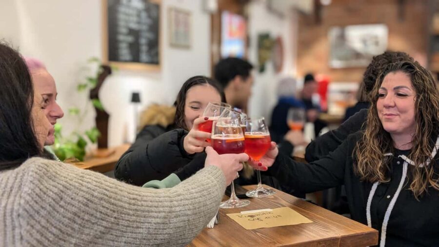 Venice: Cicchetti, Spritz, and Wine Tour in Ghetto Ebraico - Who this tour fits best (and who should skip it)