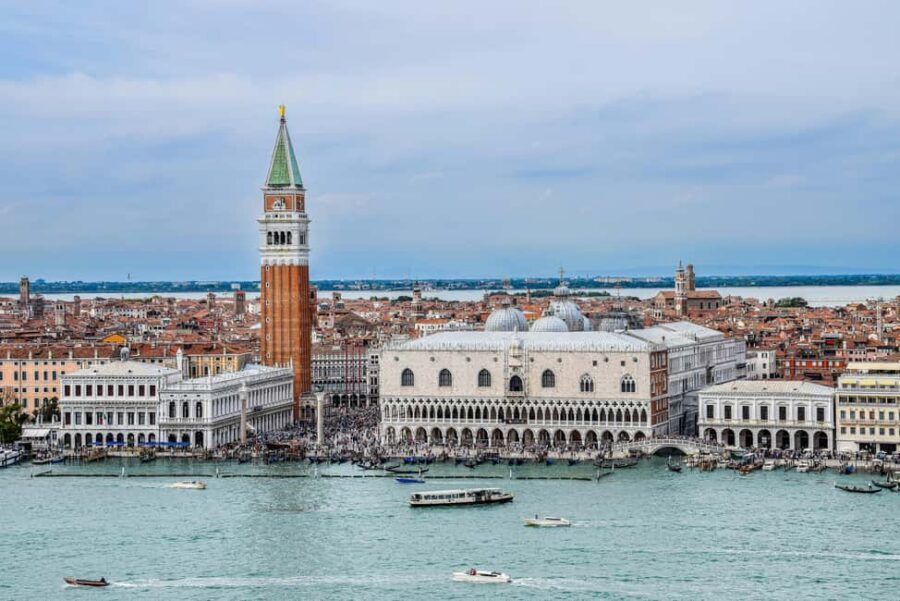 Venice: Doge's Palace, Bridge of Sighs, Prisons, Correr & Audioguides - Key things to know before you go