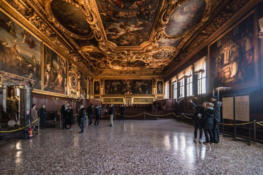 Venice: Doge's Palace, Bridge of Sighs & Prisons Guided Tour - Entering Doge’s Palace fast: why the skip line matters here