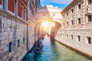 Venice Doge's Palace & Prisons Tour - Meeting at Royal Gardens: The Part You Should Not Rush