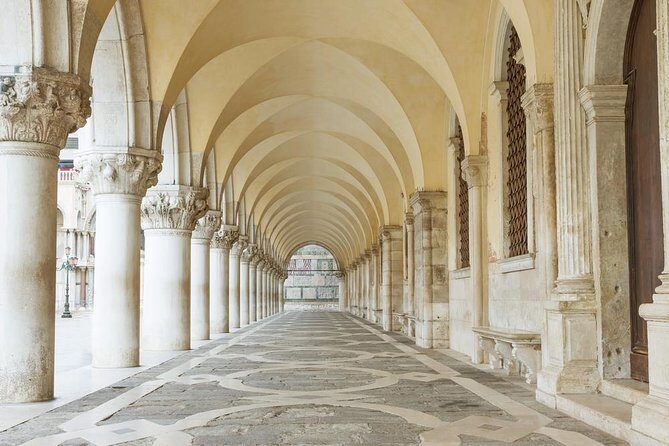 Venice Doge's Palace & St. Mark's Semi-Private Tour, Max 6 People - Tips you’ll be glad you followed before St. Mark’s doors
