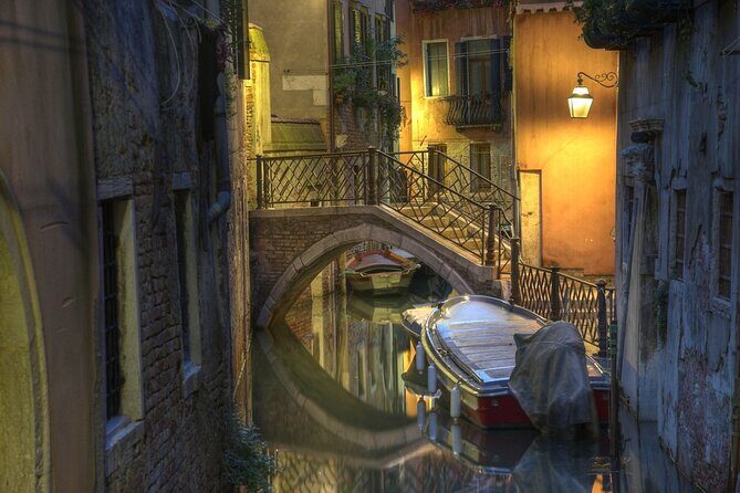 Venice Ghost Stories, Legends and Anecdotes Tour - Campo San Beneto and the Butcher Family Legends