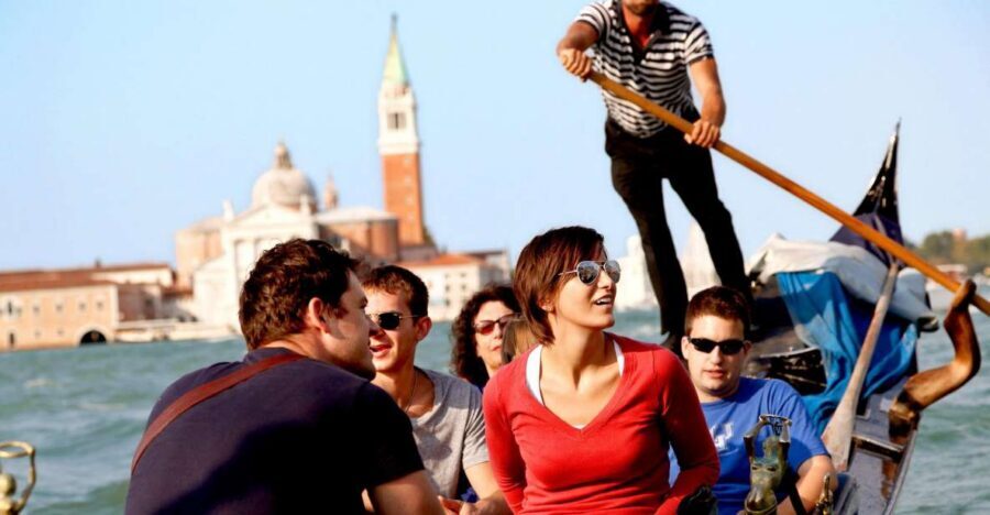 Venice: Gondola Ride with Live Guide or Audio Guide - Live Guide Onboard or Audioguide App: What You’ll Hear During the Ride