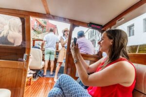 Venice: Grand Canal Private Boat Trip - Meeting at San Marco: easy start, quick path to the boat