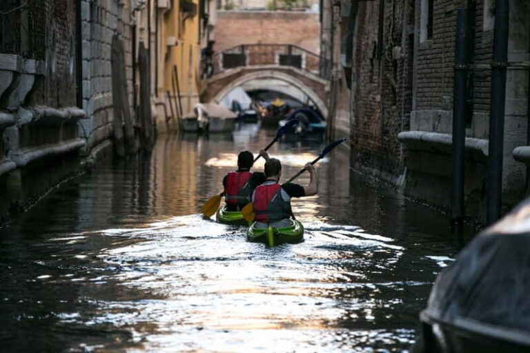 Venice: Guided Canal Kayak Tour at Day, Night, or Sunset - Day vs sunset vs night: pick your Venice mood