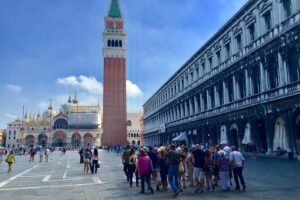 Venice in a Day: The Main Highlights of the City - The 9:00am start: meeting points, timing, and how to not miss the day