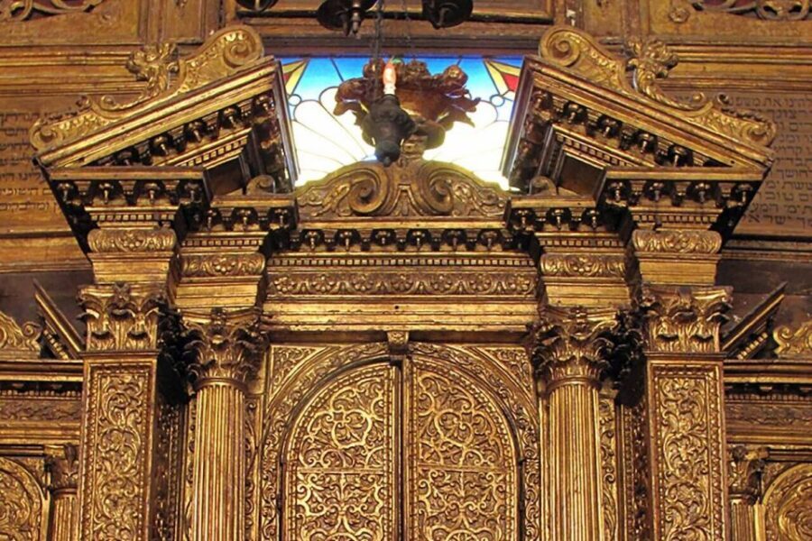 Venice: Jewish Ghetto and Synagogue Ticket with Audio Guide - Walking the Jewish Quarter: Old Ghetto to New Ghetto