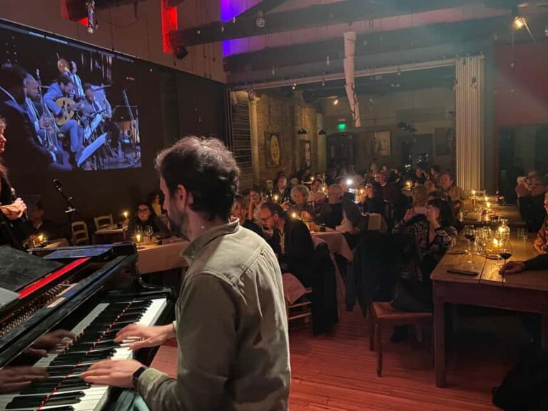 Venice: Live Concert with Dinner or Aperitif at LL JAZZ Club - What the 90-minute concert experience feels like