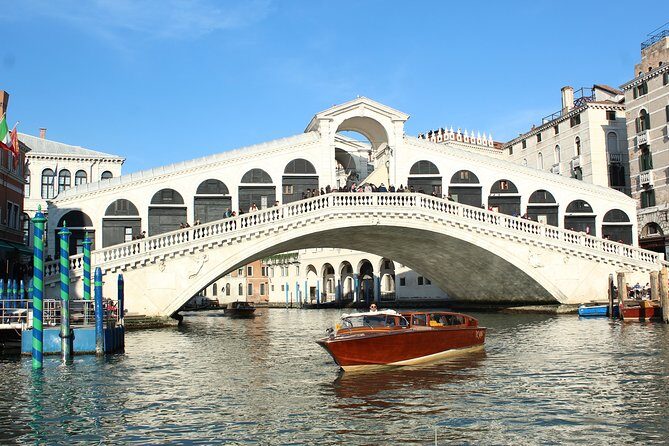 Venice Marco Polo Airport Private Arrival Transfer via Motorboat - Marco Polo Airport meet point: where you actually wait