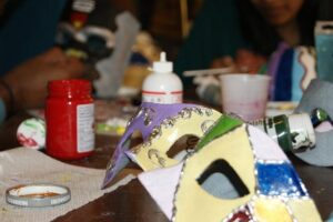 Venice Mask Workshop Class - How the class actually works: from papier-mâché base to decorated mask