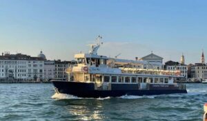 Venice: Murano and Burano Half-Day Lagoon Trip - H2: Cruising the Venetian Lagoon with a Live Multilingual Guide