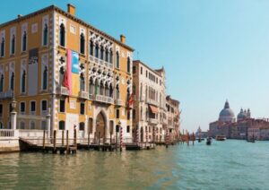 Venice: Private Gondola Cruise for up to 5 Passengers - Finding the meeting point (and avoiding the common confusion)