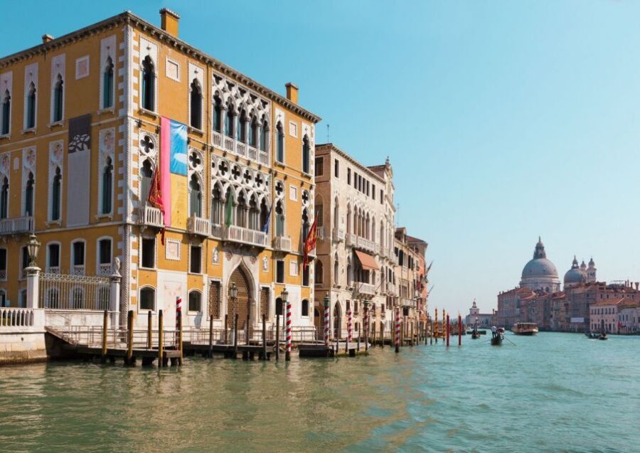 Venice: Private Gondola Cruise for up to 5 Passengers - Finding the meeting point (and avoiding the common confusion)