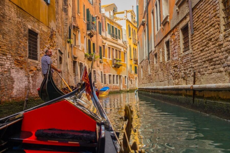 Venice: Private Gondola Tour - Meeting at Museo Correr: A Smooth Start Beats a Stressful One