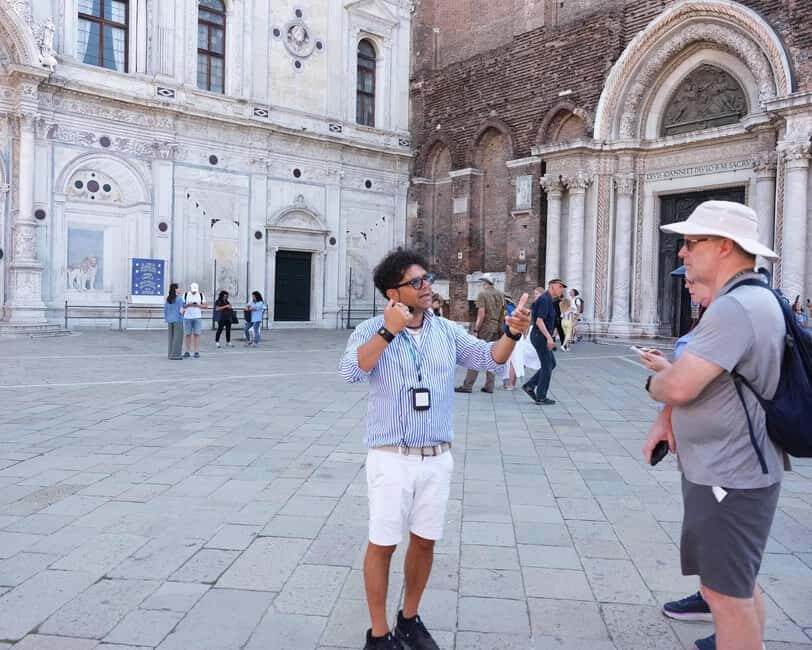 Venice: Rialto Bridge & Offbeat Unusual Venice Walking Tour - Entering San Marco and Rialto Without Getting Trapped in Ticket-Queue Time