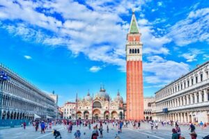 Venice Skip the line St Mark's Basilica Guided Tour - Piazza San Marco in 20 minutes: the square’s hidden stories