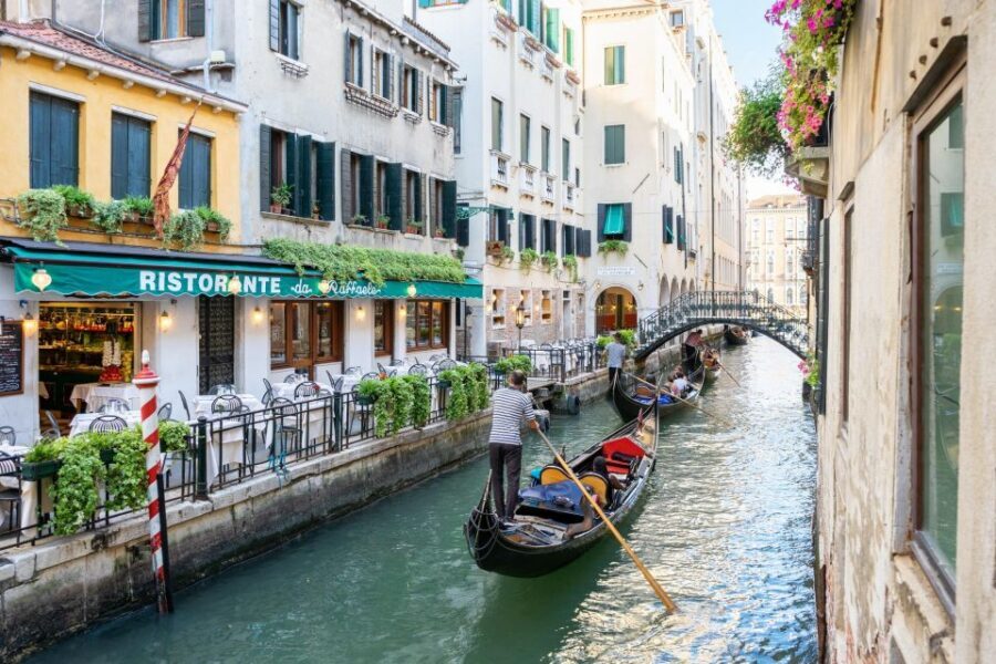 Venice: St. Mark's Basilica and Gondola Morning Tour - First-Floor Museum and the Horses: Check What Your Voucher Covers
