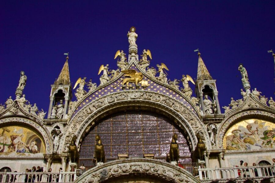 Venice: St. Mark's Basilica Ticket with Audio Guide - Timing, weather, and high tide: small details that matter in Venice