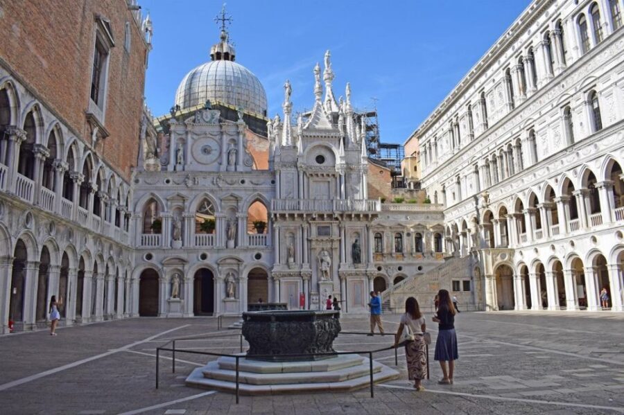 Venice: St. Mark's Basilica Tour with Doge's Palace Option - Timing and route flow: how the day stays manageable in tight Venice time