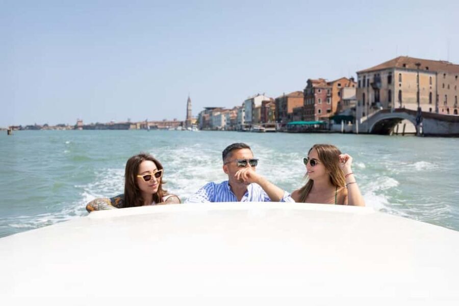 Venice: St Mark's, Doge's Palace, Murano & Burano Day Tour - Murano: glassblowing you can actually watch