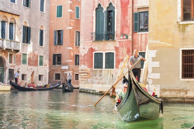 Venice: St Mark's Square & Rialto Walking Tour & Gondola - Meeting Near San Marco: Start Fast, Stay Smart